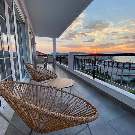 Villa Eleni Greece - Wonderful Sea View Studios Néa Róda Eksteriør bilde