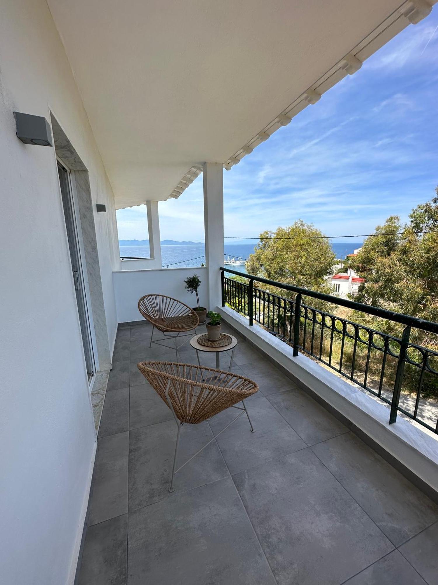 Villa Eleni Greece - Wonderful Sea View Studios Néa Róda Eksteriør bilde